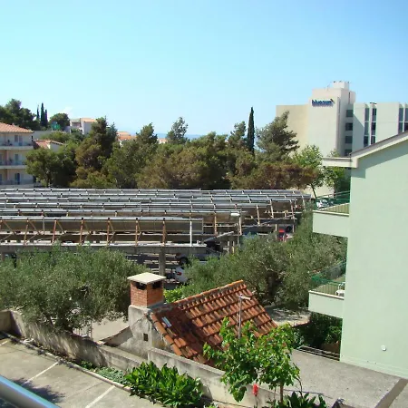 Bozena Πανσιόν Tučepi